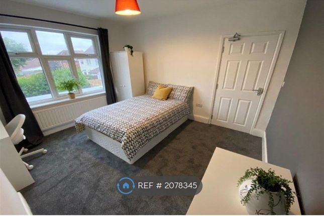 Room to rent in Abbey Road, Beeston, Nottingham