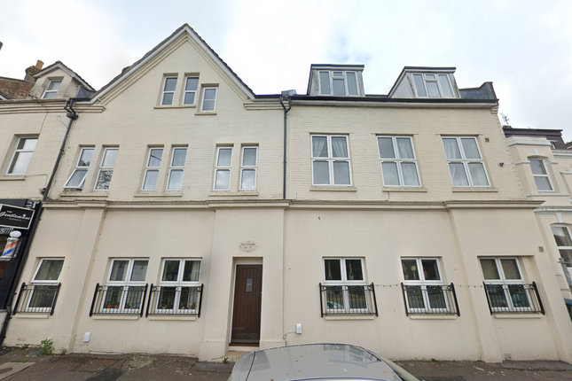 2-bed flat on Flat 1, 16 - 17 , THE TRIANGLE, Bournemouth, £200,000