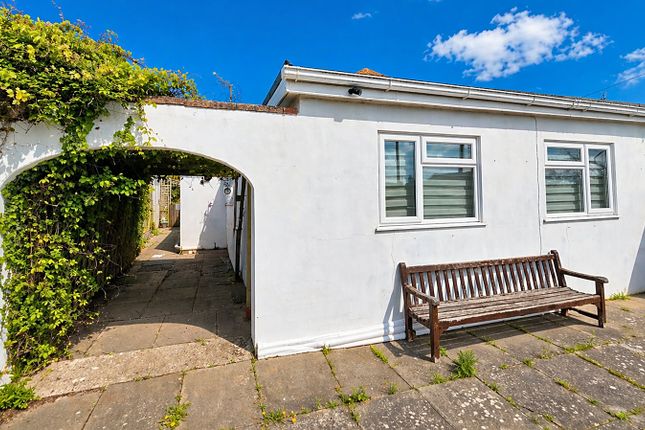 6, Lanchester Close, Herne Bay photo 2