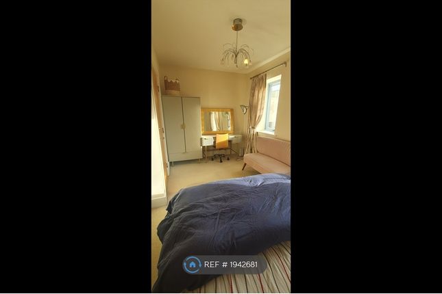 Room to rent in Shelsley Avenue, Ashland, Milton Keynes