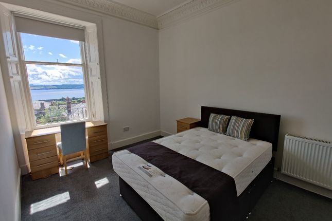 Flat to rent in Blackness Road, West End, Dundee