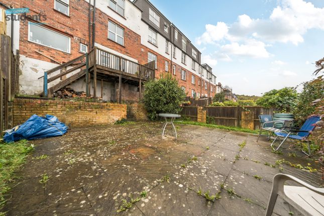 95Fe4c30-B015-43E...