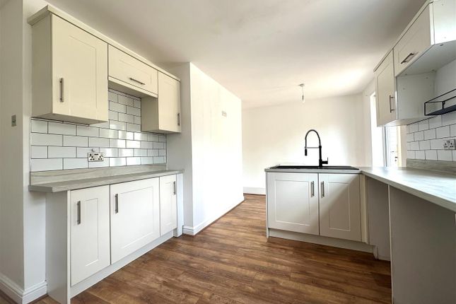 7, Rutland Place, Stourbridge photo 5