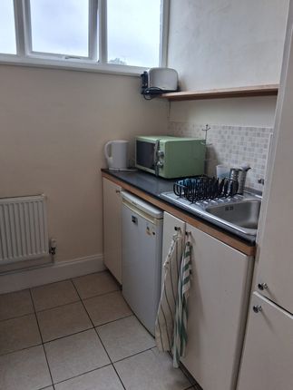 6, Darwin close, Walsgrave, Coventry photo 2