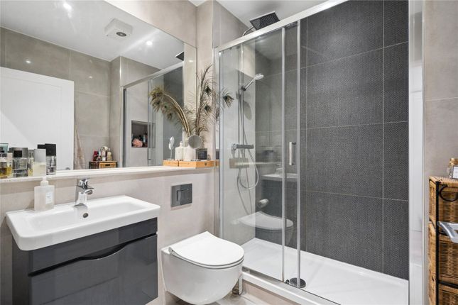 51 Belmont Road, Uxbridge photo 4