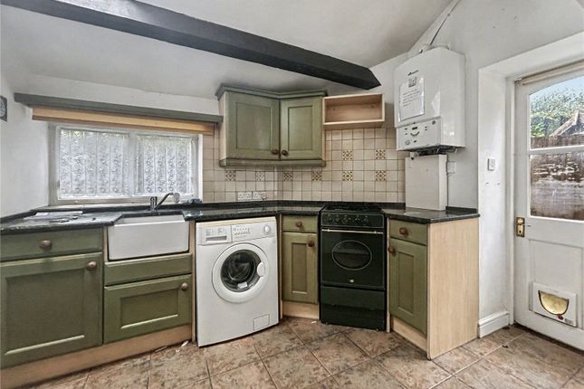1 Raleigh Lodge,, Westbury, Dorset photo 4