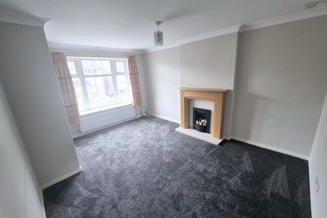 Stanley, Three Bed Town House To Let