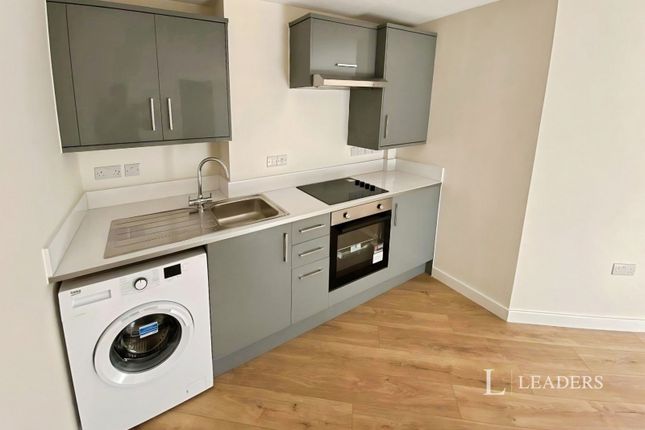 14 Willmore House, Bretton Green, Peterborough photo 3