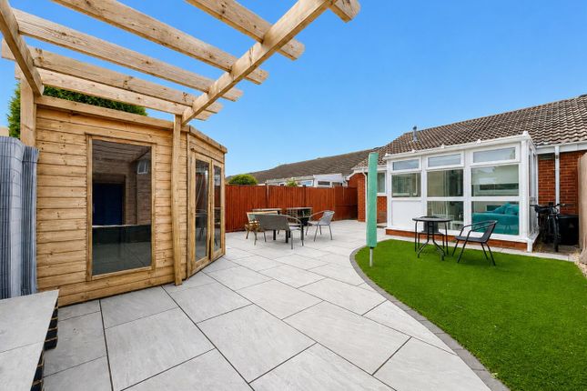 10, Fell Drive, Lee-On-The-Solent photo 3