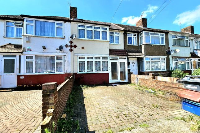58, Penbury Road, Southall photo 2