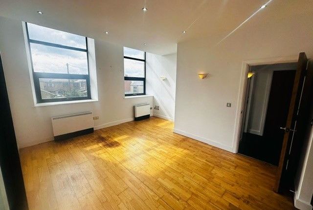11 Cavendish Court, Drighlington photo 4