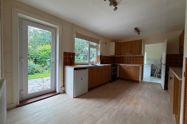 23 Allaston Road, Lydney photo 4