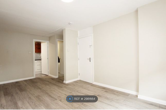 Buxton Road, Luton photo 3