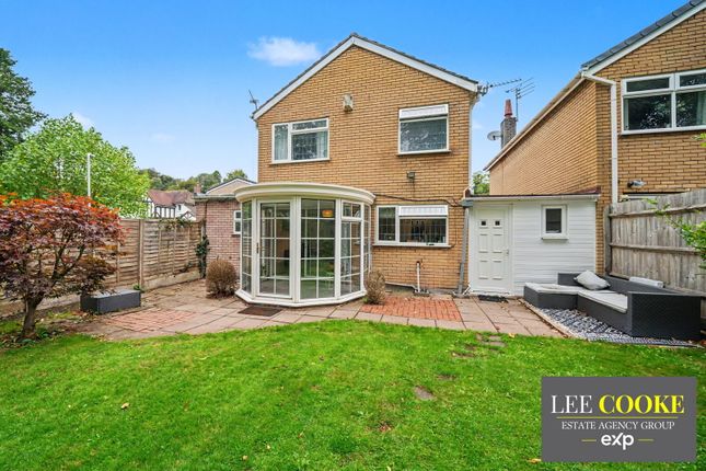 69, Woodfield Heights, Wolverhampton photo 4
