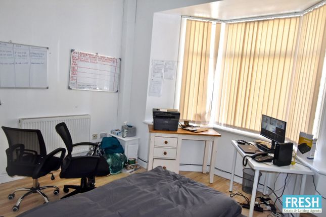 12, Westbury Street, Swansea photo 2