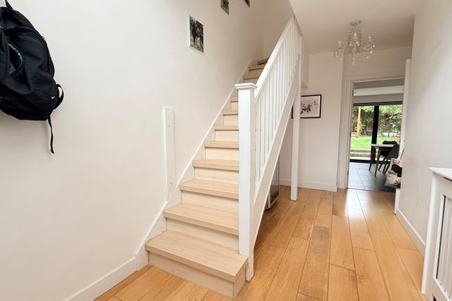 24, Woodford Green photo 5