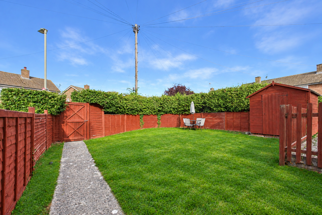 5a Elm Drive, Chinnor photo 2