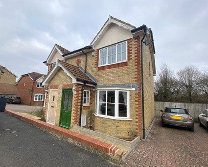 Thumbnail Property to rent in Manor House Drive, Kingsnorth, Ashford