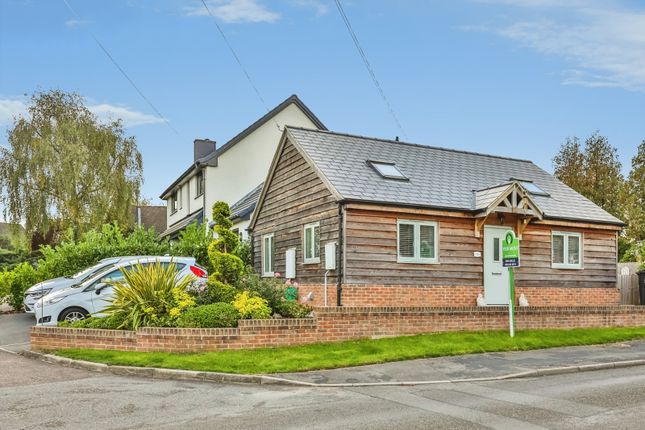 2-bed bungalow on 19A,, Station Road, Ilkeston, £250,000