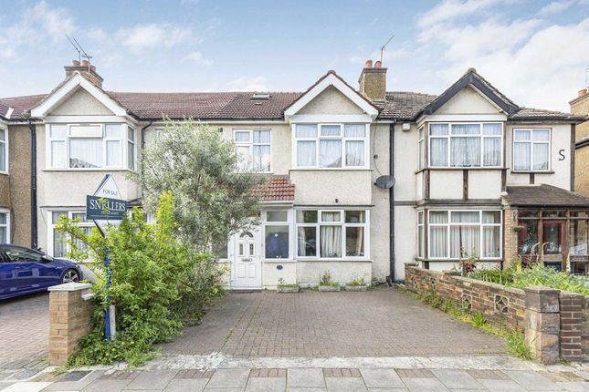 Thumbnail Property for sale in Twickenham Road, Isleworth