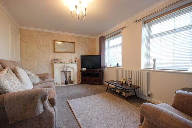 7, Orchard Mews, Brandesburton photo 3
