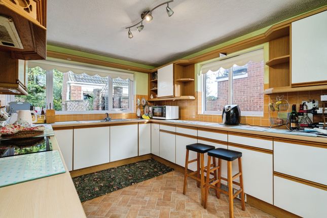7, Grange Close, Ludham photo 4