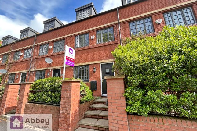 Property for sale in Abbey Park Road, Leicester