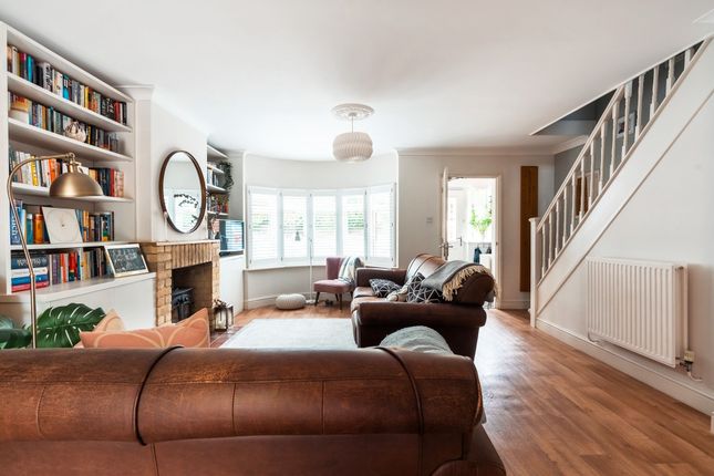 68, London Road, Stapleford photo 2