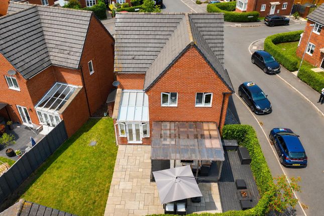 24, Messham Close, Broughton photo 3