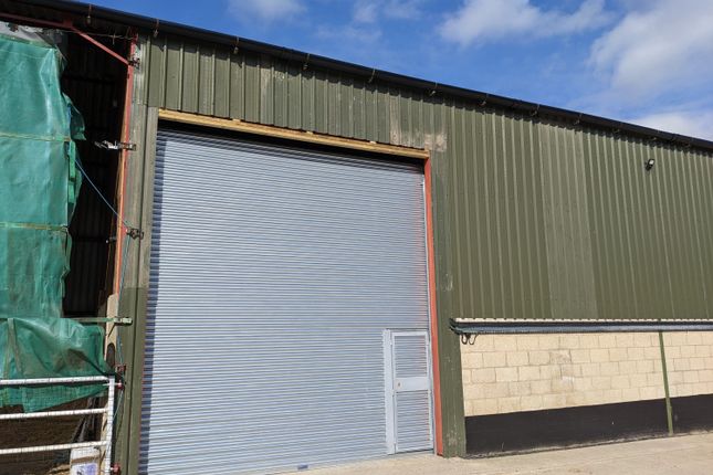 Light industrial to let in High Street, Meysey Hampton, Cirencester