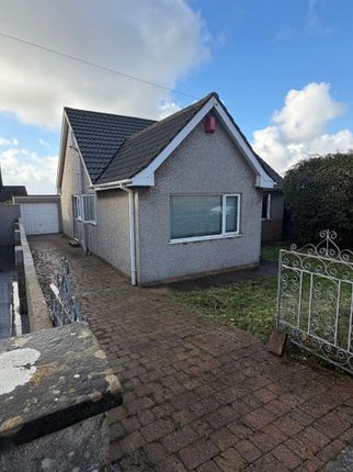 14, Willow Close, Porthcawl photo 2