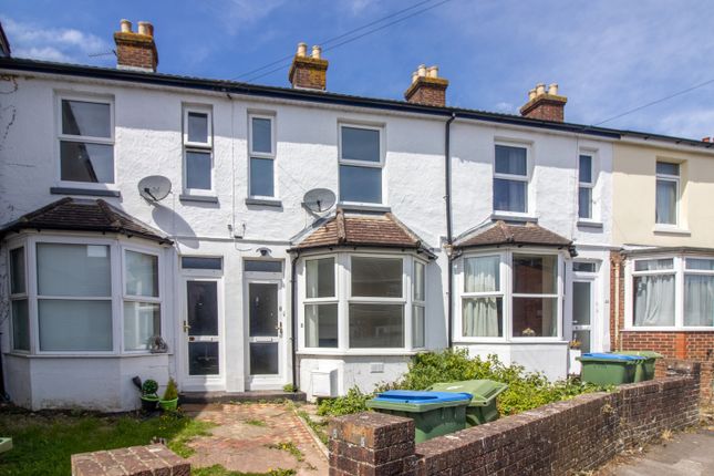 Terraced house to rent in Deanes Park Road, Fareham, Hampshire