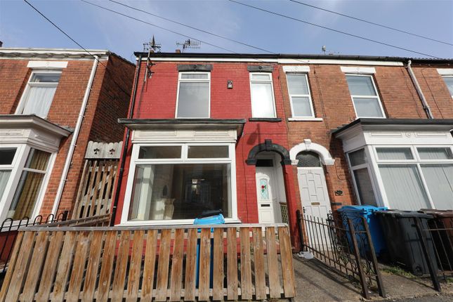 Thumbnail Property for sale in St. Matthew Street, Hull