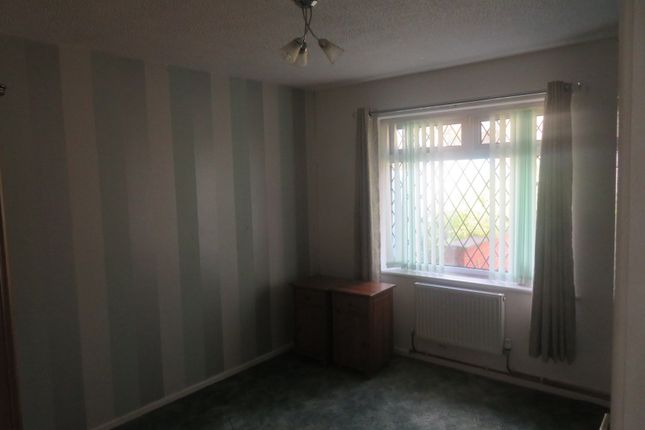Croxton Avenue, Rochdale photo 5