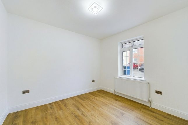 45, Cordwallis Road, Maidenhead photo 2