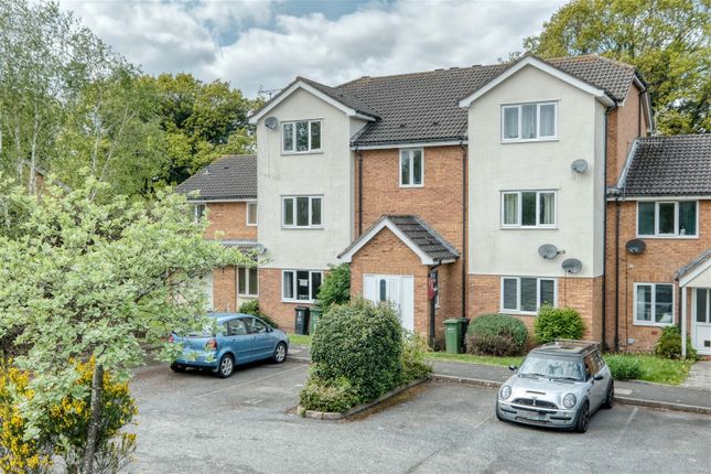 Thumbnail Flat for sale in Wain Green, Long Meadow, Worcester
