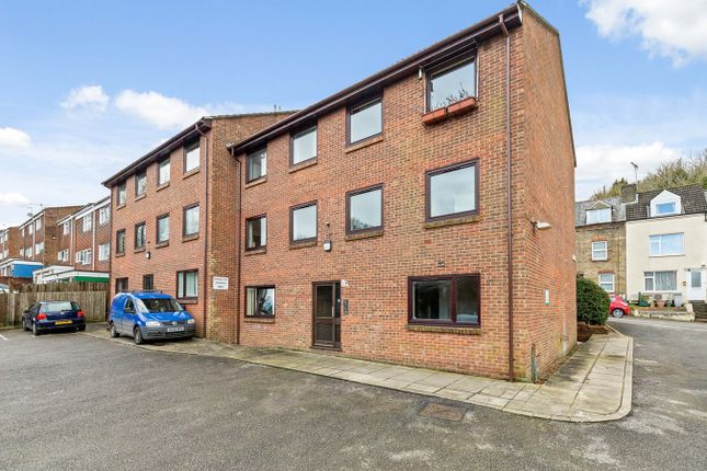 Thumbnail Flat for sale in Hillside Road, Dover