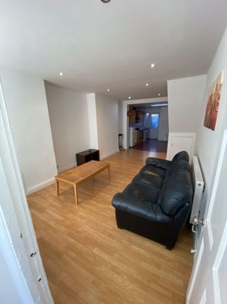 Entrance/Living Room
