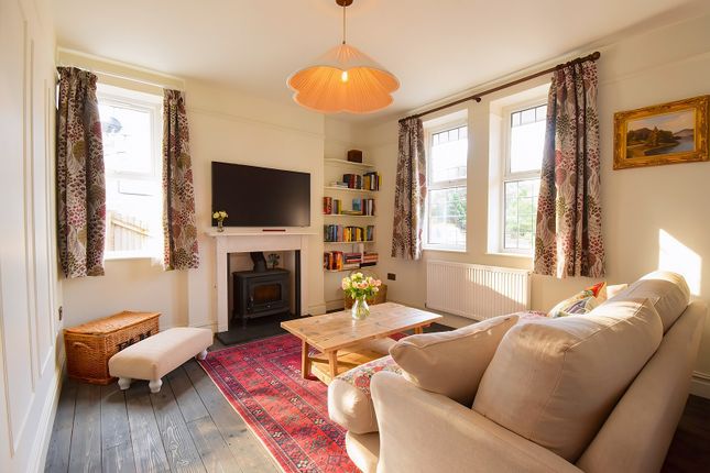 23, Towy Avenue, Llandovery photo 3
