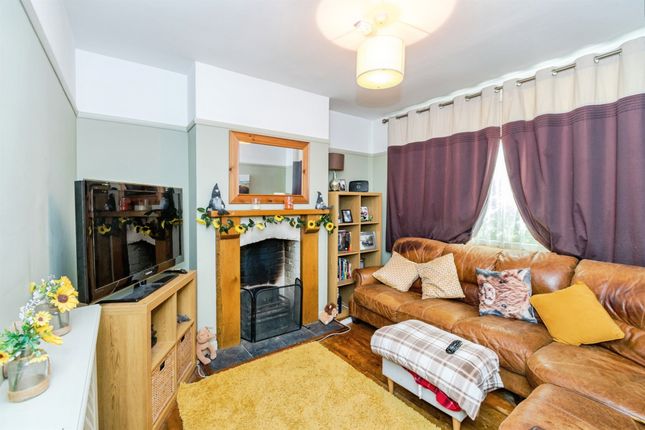 1, Blighmont Crescent, Southampton photo 2