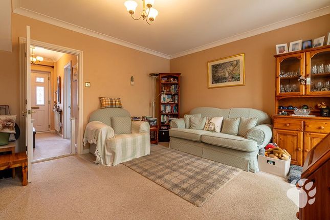 22, Melville Drive, Wickford photo 4