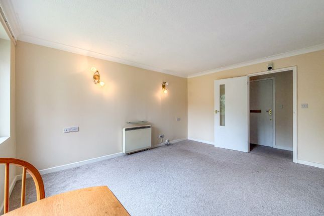5 Homedell House, Roundwood Lane, Harpenden photo 3