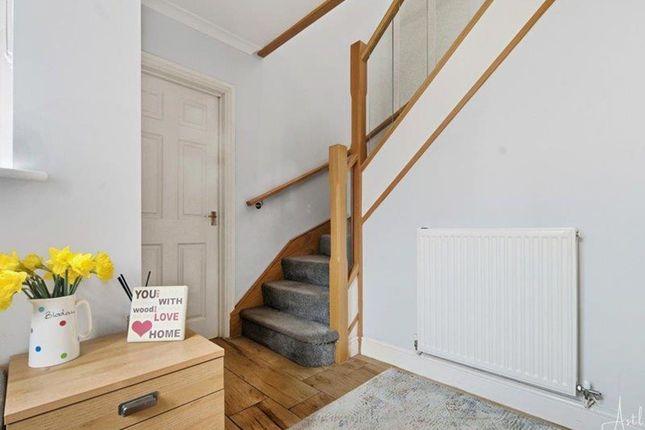 8, Princess Drive, Neath photo 4