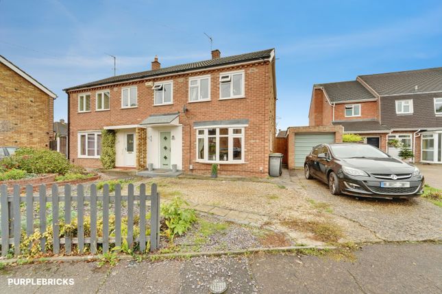 3-bed semi-detached on King William Close, Kempston, Bedford, £350,000