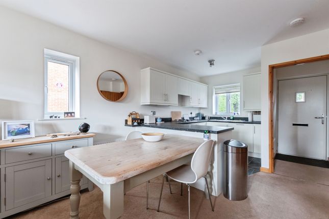5, Valley View, Downton Hill, Salisbury photo 3