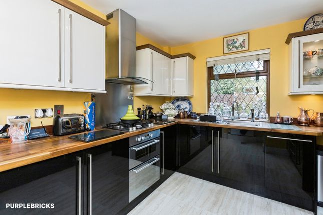 53, Bethune Road, Horsham photo 3