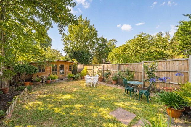 24, Renters Avenue, London photo 4