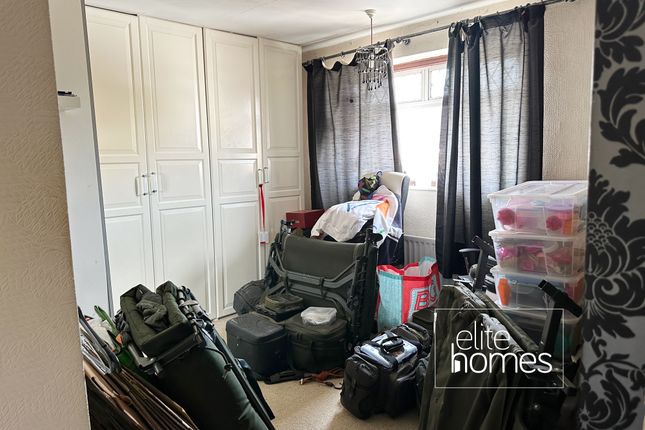 Terraced house for sale in Wavell Close, Waltham Cross