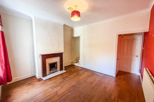 325, Tudor Road, Leicestershire photo 3