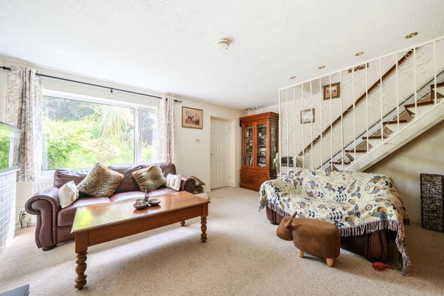 13, Millway Gardens, Exeter photo 2